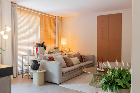 Sadé acoustic wall panels SBS6 - living room mood image side view | Maeven Art
