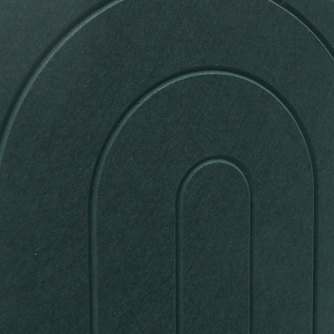 maeven art Maya VII collection gros plan couleur vert foncé essence panneau acoustique feutre design collection carrelage acoustique feutre absorption sonore absorption sonore