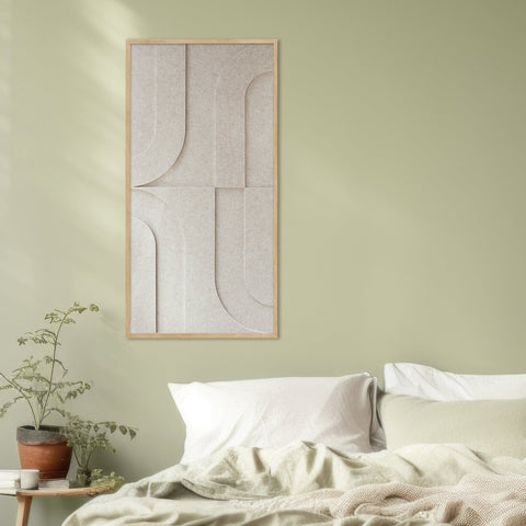 Een akoestisch schilderij is meer dan decoratie: het combineert kunst met functionaliteit. Dankzij meerdere lagen 9 mm PET-vilt vermindert het storende nagalm en verbetert het de verstaanbaarheid in elke ruimte.
