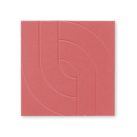 Maya Vlll | Akoestisch Wandpaneel 50x50cm – Zelfklevend PET Vilt Maeven art burgandy