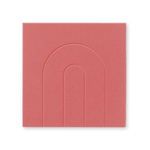 Maya lV | Akoestisch Wandpaneel 50x50cm – Zelfklevend PET Vilt Maeven art burgandy