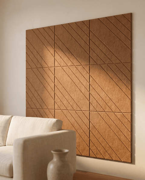 Loa II akoestische kunst in cognac, detail van het vilten reliëf