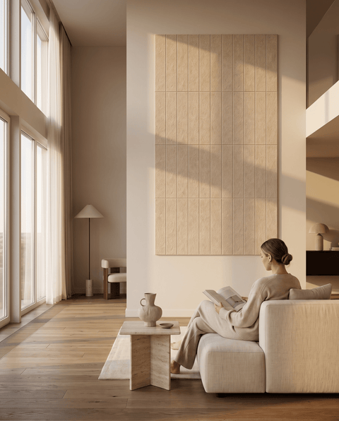 Loa V akoestische kunst in zand als sfeervolle wand in een woonkamer